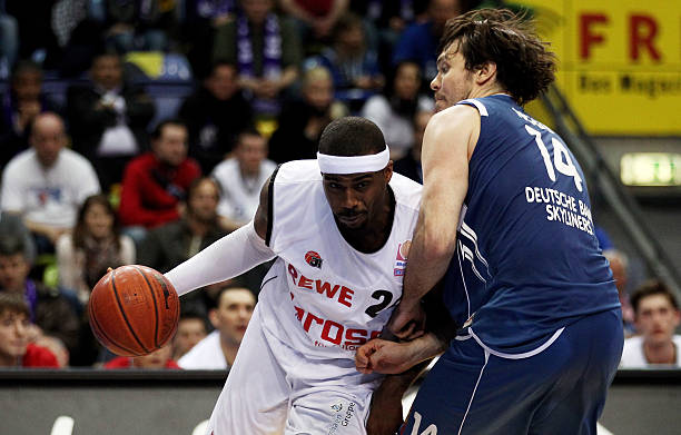 樊振东赴德 樊振东赴德